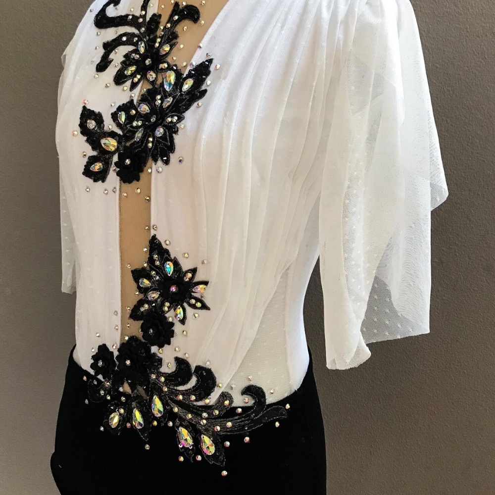 Custom lyrical dance costume - Picture 2 of 6